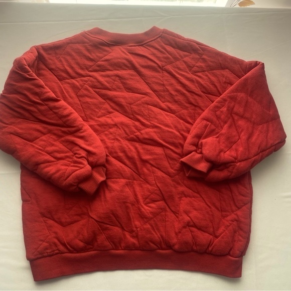 Zara Quilted Sweatshirt Red Size 3-4 years “Cold Night” Gently Used Great Cond. - Picture 4 of 5